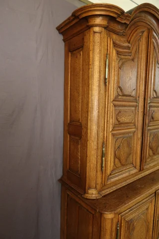 Buffet a due corpi, XVIII secolo — Ottimo stato