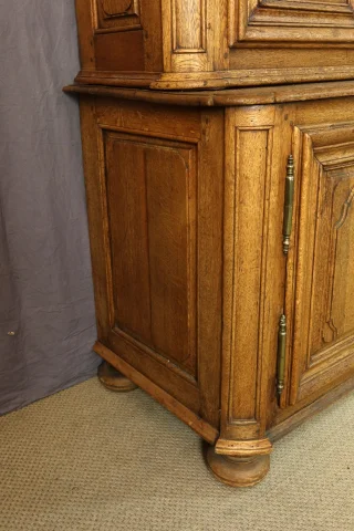 Buffet a due corpi, XVIII secolo — Ottimo stato