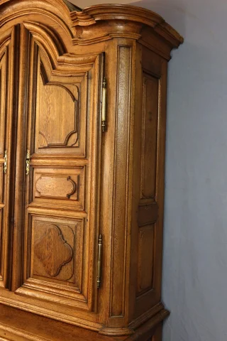 Buffet a due corpi, XVIII secolo — Ottimo stato