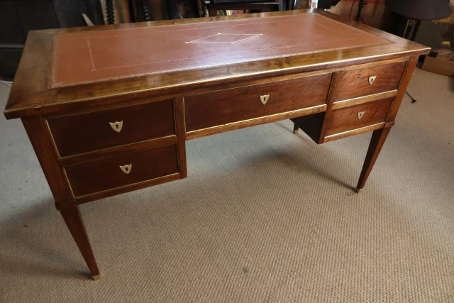Bureau estilo Luis XVI — Muy buen estado