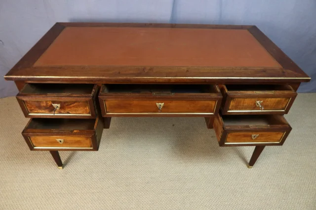 Bureau estilo Luis XVI — Muy buen estado