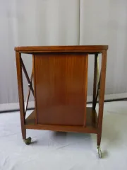 TROLLEY TAFEL