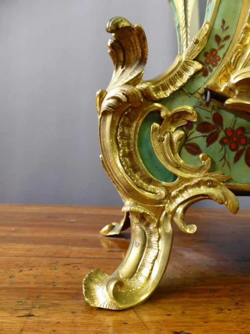 LOUIS XV PERIOD CLOCK