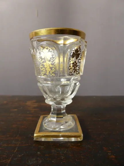 DECANTER BOX