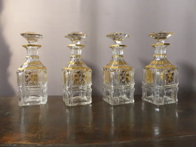 DECANTER BOX