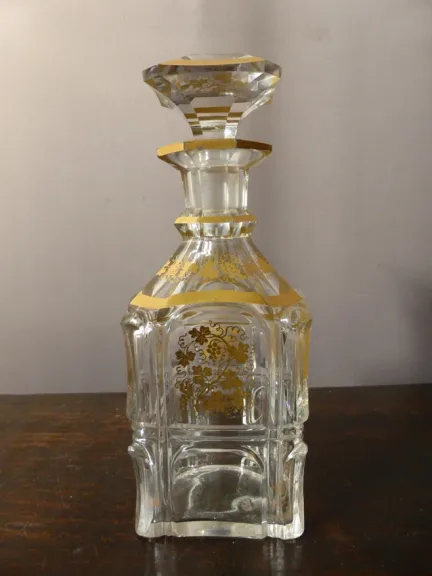 DECANTER BOX