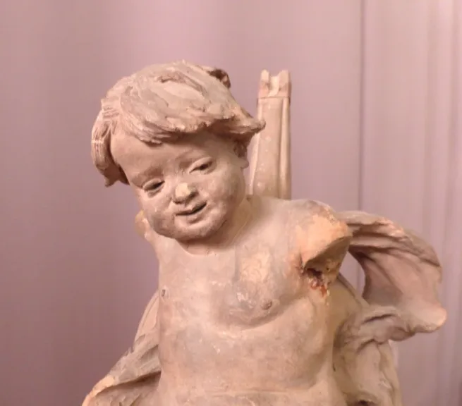FIGURA DE EARTHENWARE