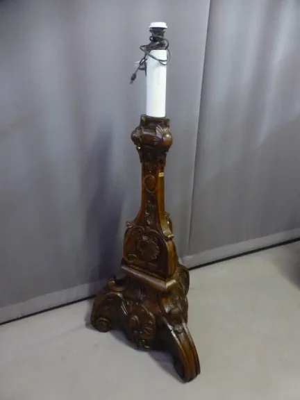 WALNOOTLAMP