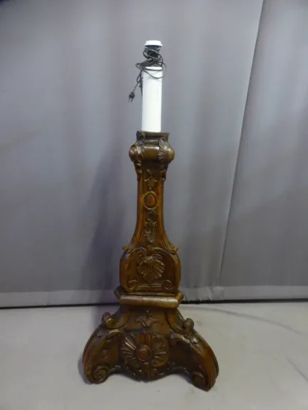 WALNOOTLAMP