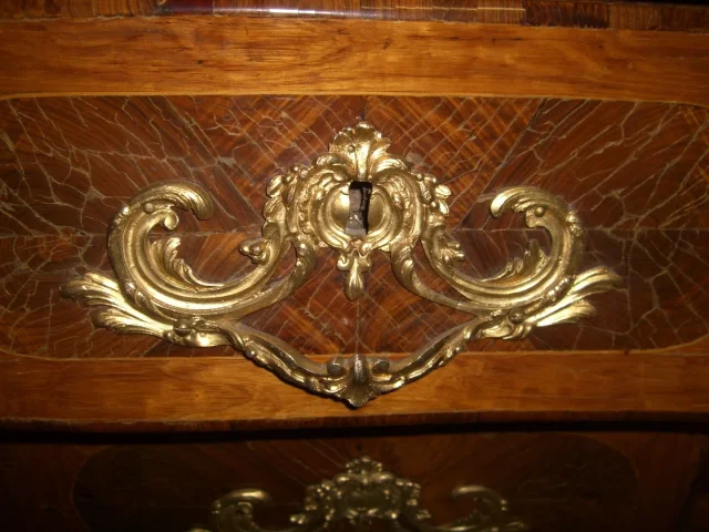 Commode Régence