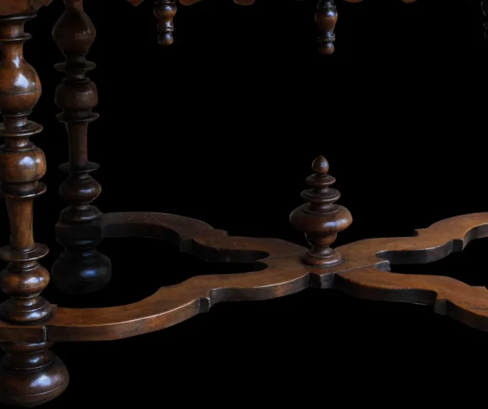 WRITING TABLE
