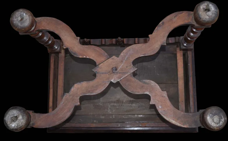 WRITING TABLE
