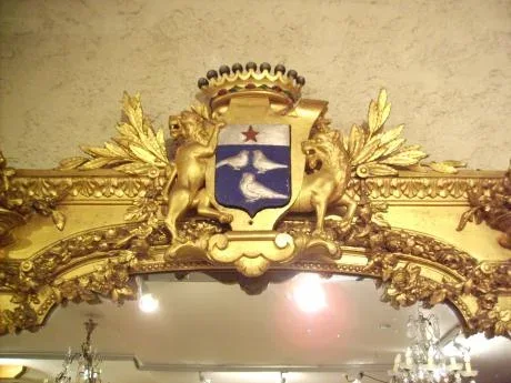 Grand miroir "Blason aux lions et couronne comtale" - Cariatides  XIX ème siècle
