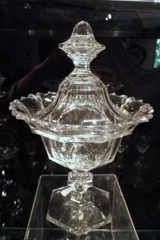 Crystal of Val Saint Lambert set of glasses. 97pieces. Circa 1840