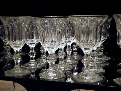 Crystal of Val Saint Lambert set of glasses. 97pieces. Circa 1840