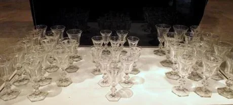 Crystal of Val Saint Lambert set of glasses. 97pieces. Circa 1840