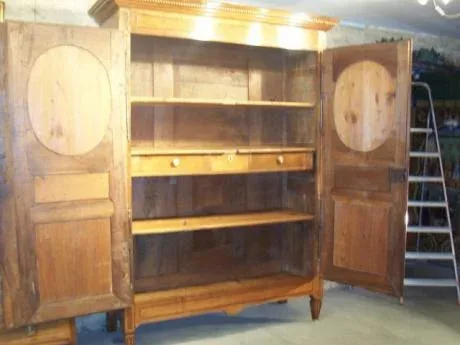 Armoire d'époque Louis XVI