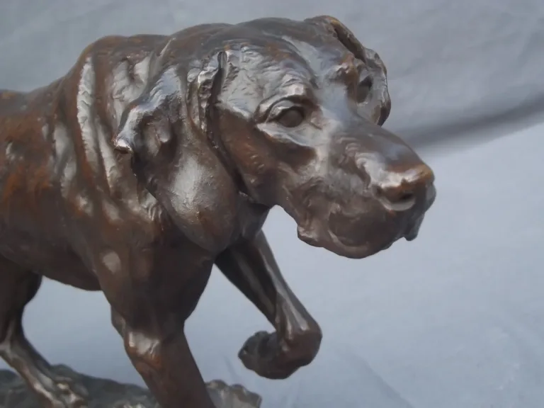 Charles VALTON (Pau 1851 - Paris 1918 ) Chien à l'arrêt - Bronze