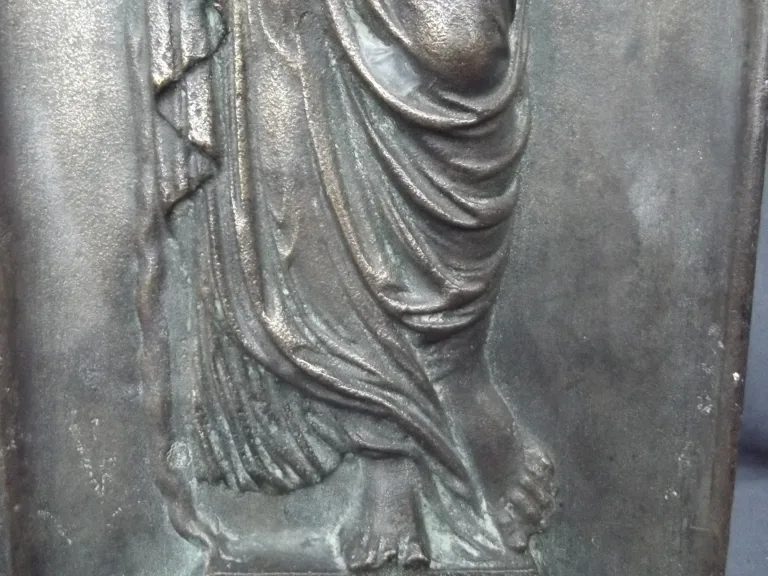 Nach Jean Goujon (1510-1572) Basreliefs in Bronze-Nymphen des Unschuldigen Brunnens (Paris)