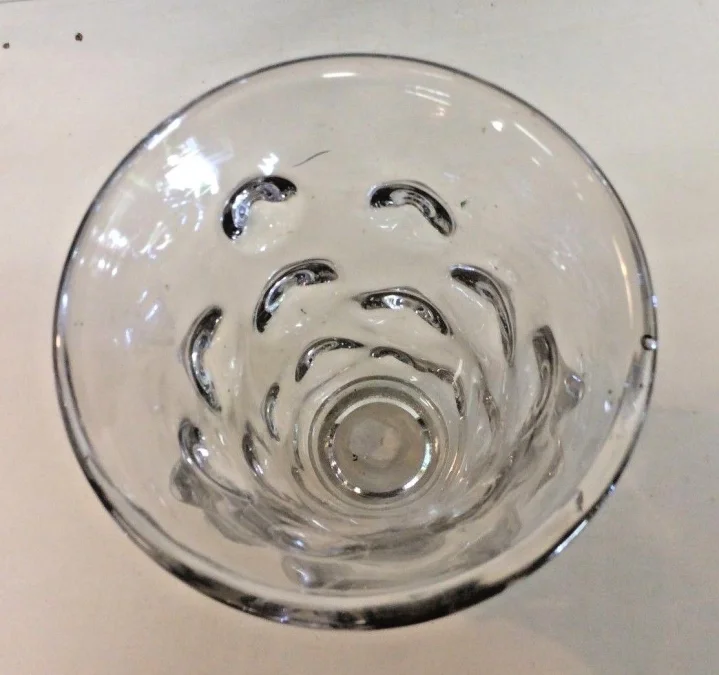 Vase en verre a pic année 60s70s
