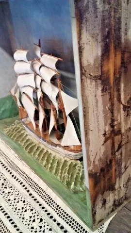 Diorama avec maquette de bateau a voiles fin 19ème