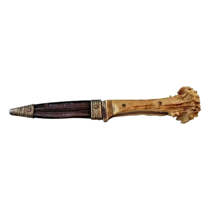 Couteau de chasse dit de bottes lame fixe