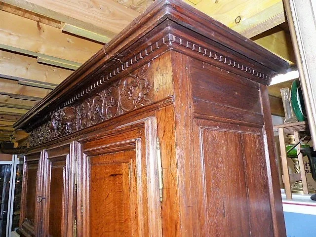buffet deux corps en chêne 5 portes 19ème