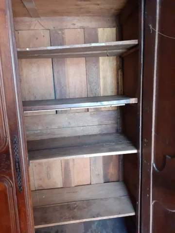 Armoire style louis XIV en chêne  17ème