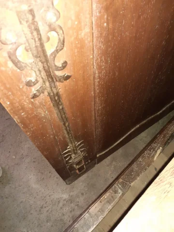 Armoire style louis XIV en chêne  17ème
