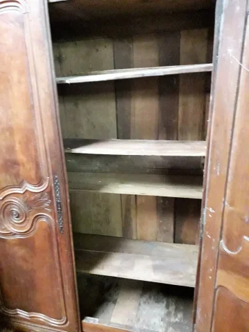Armoire style louis XIV en chêne  17ème