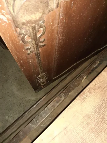 Armoire style louis XIV en chêne  17ème
