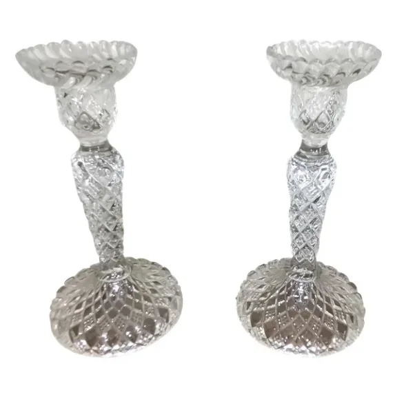 Paire de bougeoirs en verre signé de vallerysthal