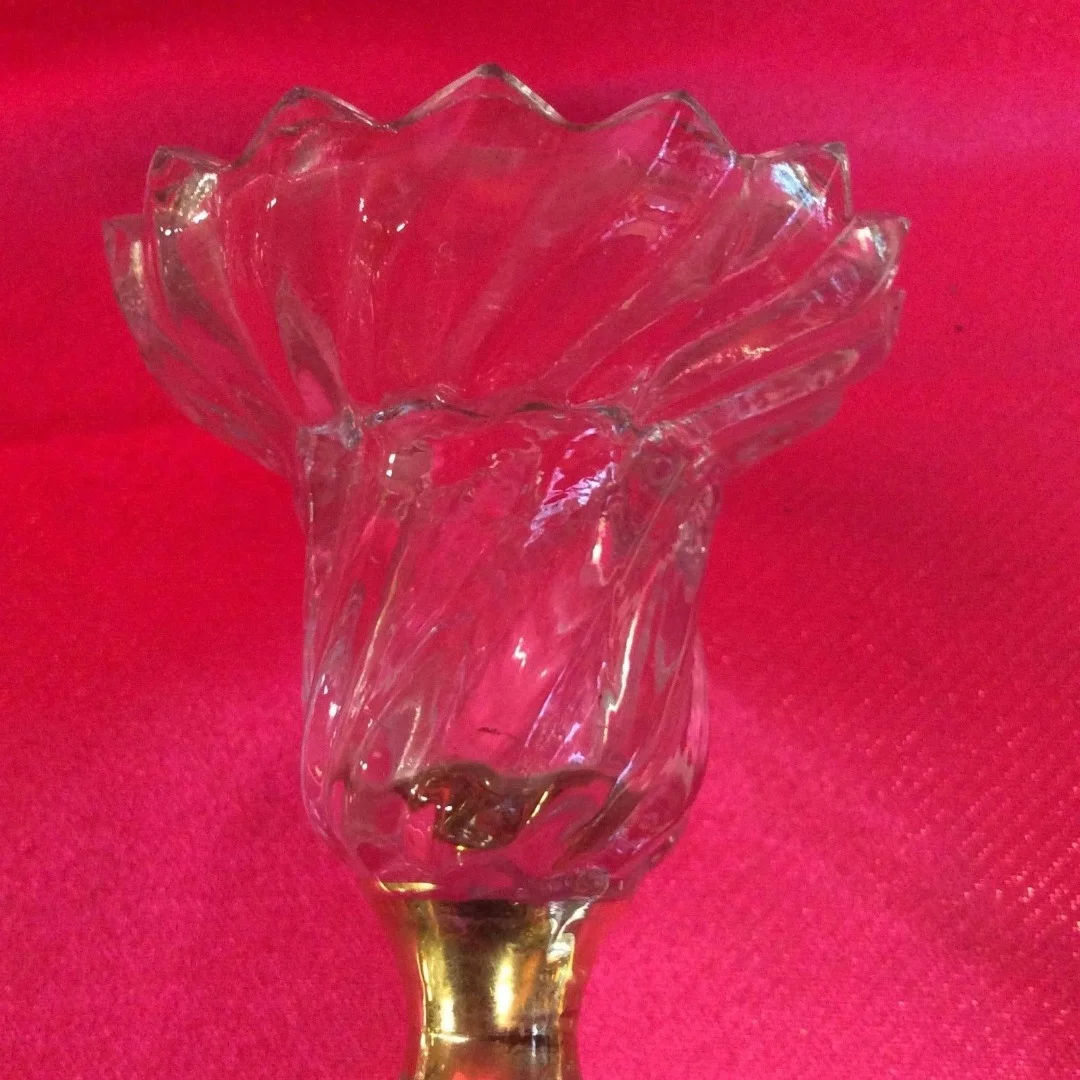 Paire de bougeoirs en verre signé de vallerysthal