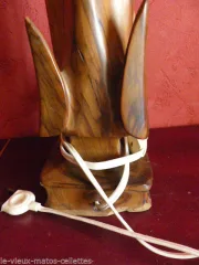 pied de lampe en bois art déco