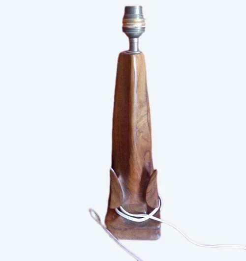 pied de lampe en bois art déco