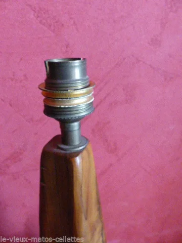 pied de lampe en bois art déco