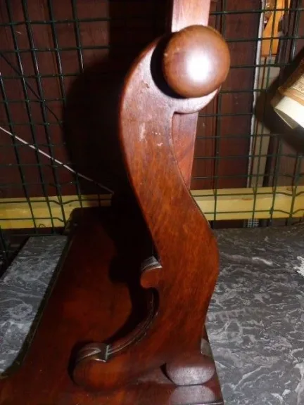Miroir psyché barbière en acajou flammé de Cuba  d'époque restauration