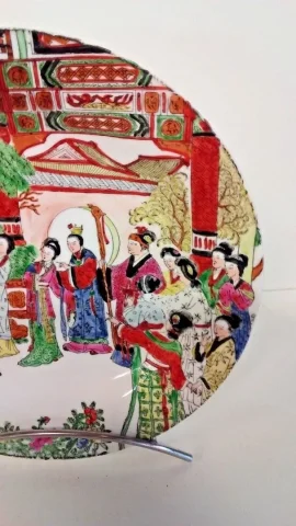 Assiette en porcelaine Chinoise Macau fin 19ème