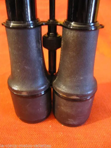 Jumelle militaire d'artillerie supérieur avec ça boite  fabrication par Duval Ainé a Annecy