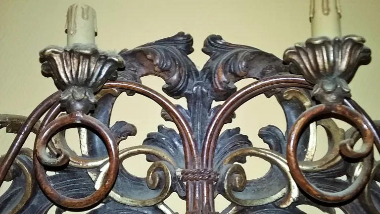 Applique fronton a 4 feux style louis  XV en résine imitation bois