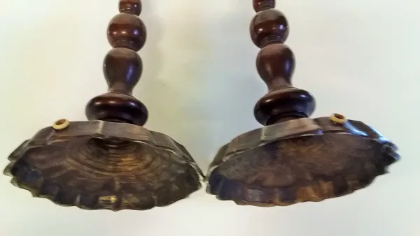 Paire de bougeoirs style louis XIV en bronze patine brune