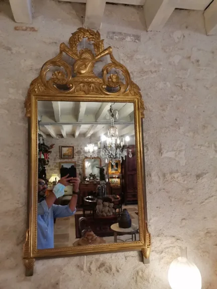 Grand Miroir style louis XVI décor du fronton "Musique" 19ème