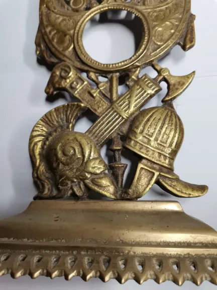 Porte montre en bronze thème militaire début 20ème