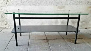 table basse par Jacques Hitier en en verre et  métal  noir année 60