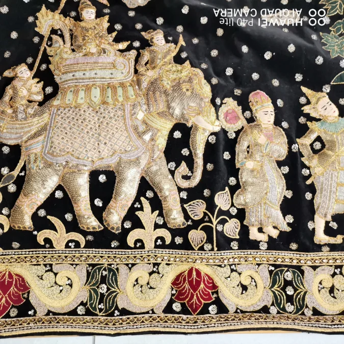 BURMESE  "KALAGA"  TAPESTRY
