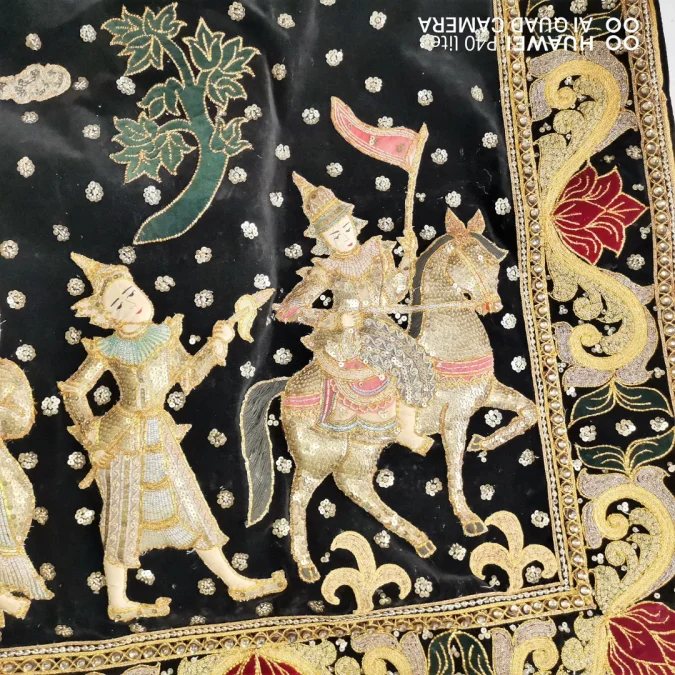 BURMESE  "KALAGA"  TAPESTRY