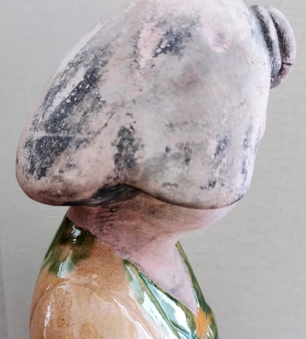 Statuette en terre cuite Dame de cour Chine haut 43cm XIXème siècle