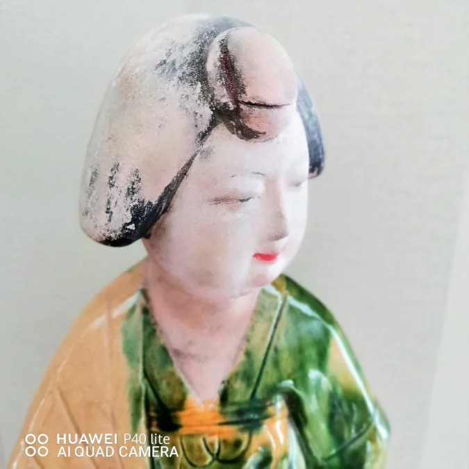 Statuette en terre cuite Dame de cour Chine haut 43cm XIXème siècle