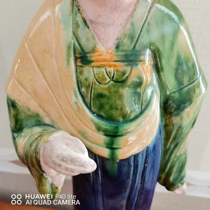 Statuette en terre cuite Dame de cour Chine haut 43cm XIXème siècle