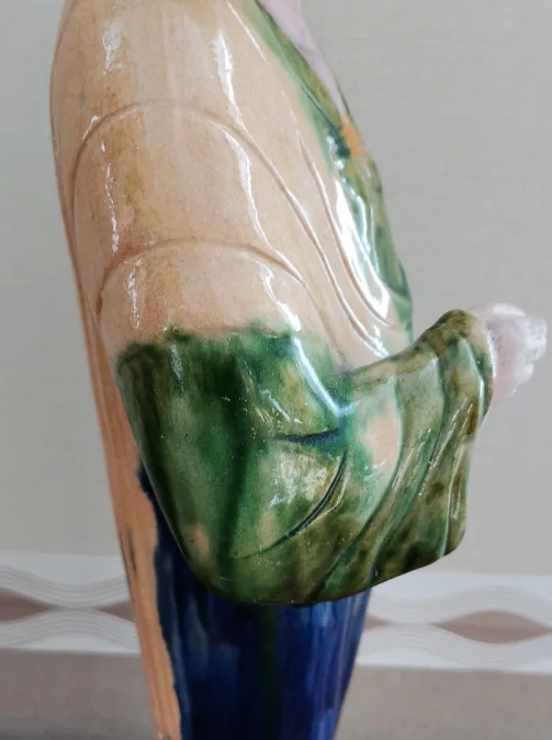 Statuette en terre cuite Dame de cour Chine haut 43cm XIXème siècle